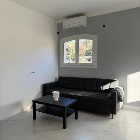 Cdc Stables 앙티브