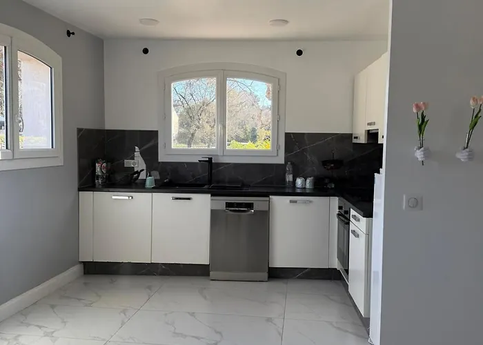 Cdc Stables 아파트 *